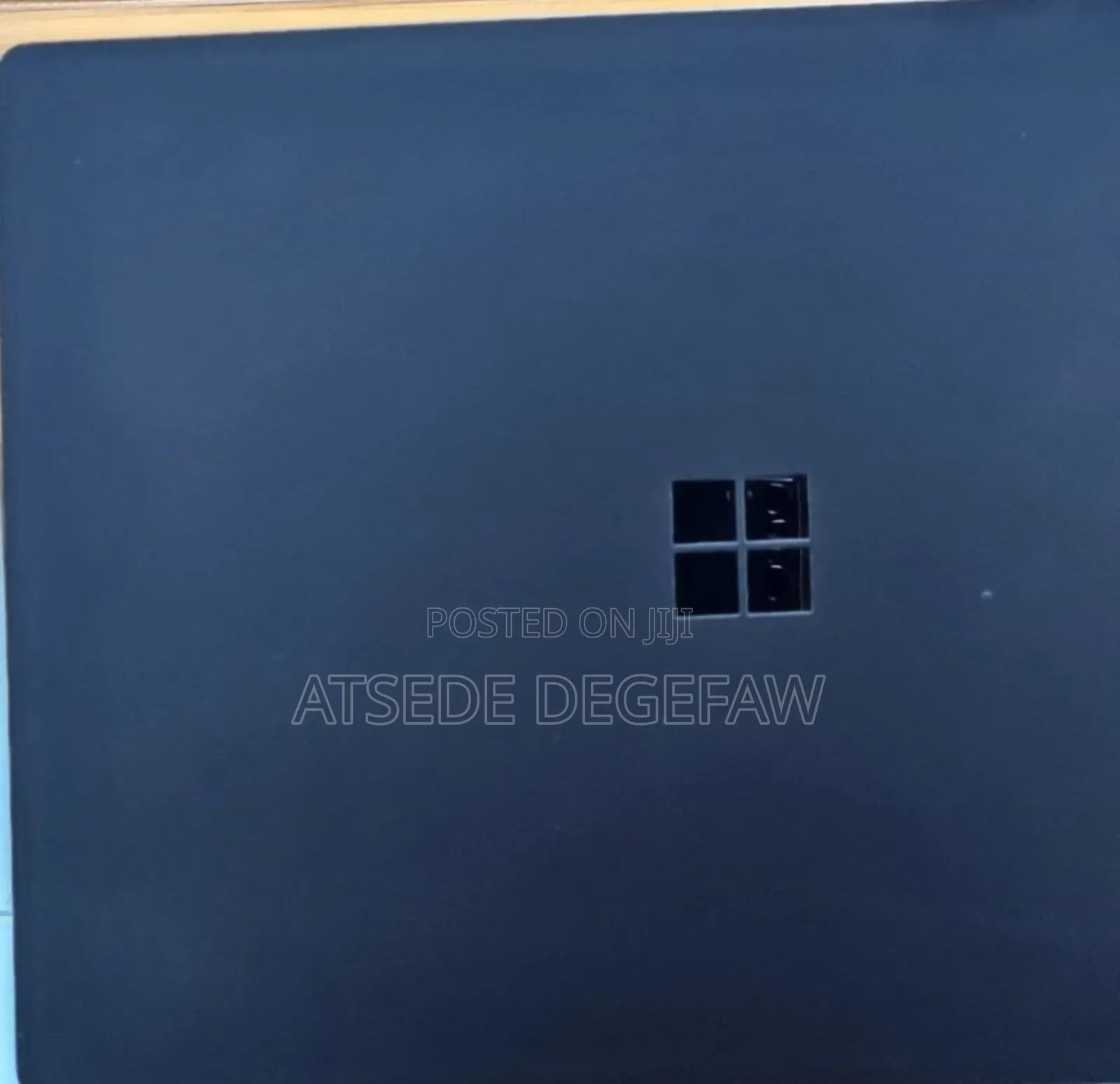 New Laptop Microsoft Surface 16GB Intel Core i7 SSD 256GB