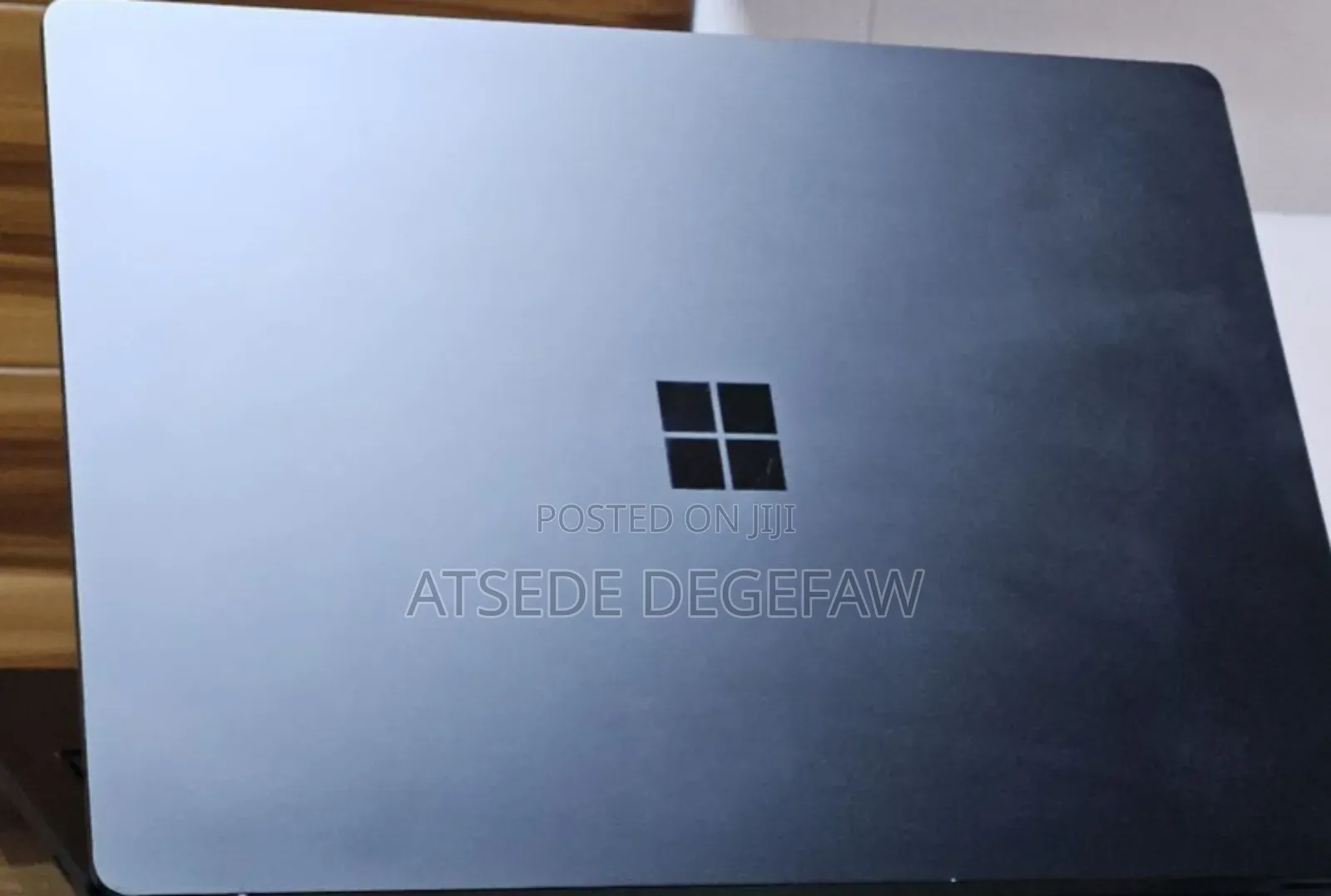 New Laptop Microsoft Surface 16GB Intel Core i7 SSD 256GB