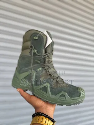 New Arrival Lowa Military Shoes Made in Slovakia