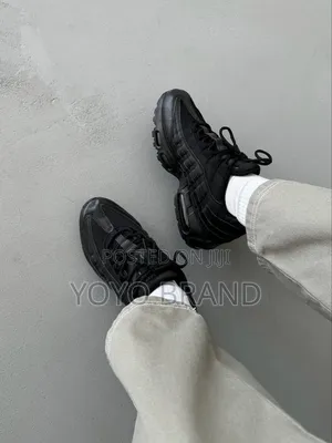 Nike Air Max 95 ’’Triple Black’’Unisex Fashion Sneaker