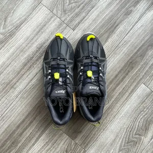 Asics Gel-Kahana 8 Graphite Gray Fashion Sneaker