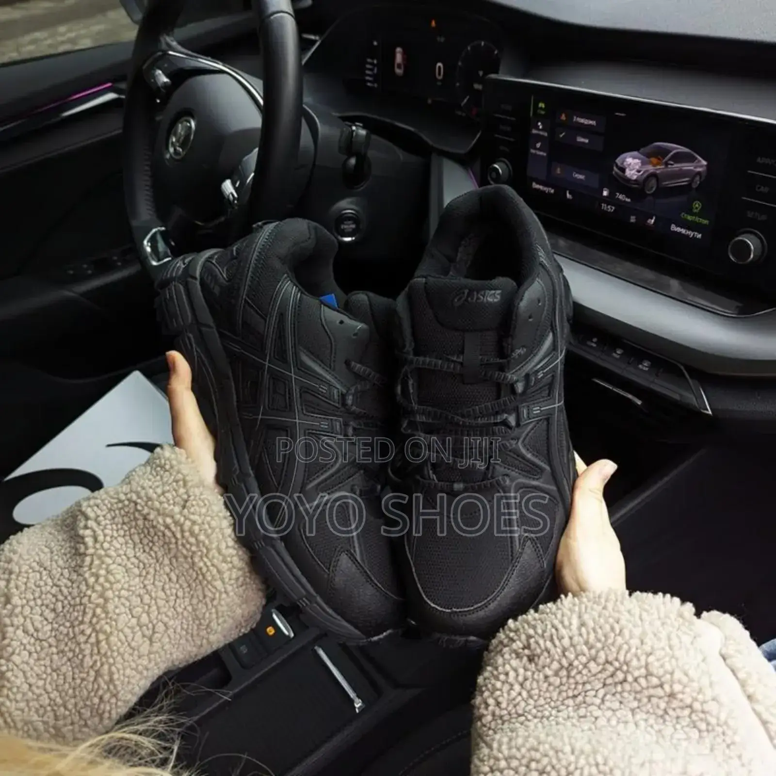 Asics Gel-Kahana 8 ’’Triple Black’’Unisex Fasshion Sneaker