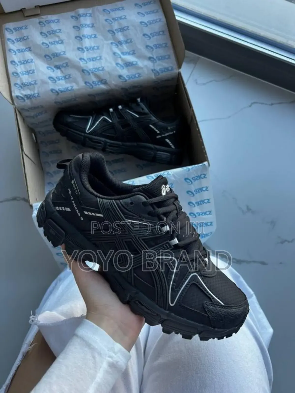 Asics Gel-Kahana 8 ’’Triple Black’’Unisex Fasshion Sneaker