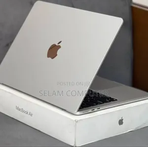 New Laptop Apple MacBook Air 2024 M3 13-inch 16GB Apple M3 SSD 256GB