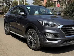 Hyundai Tucson 2020 Gold