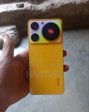 New ZTE Nubia Music 128 GB Yellow