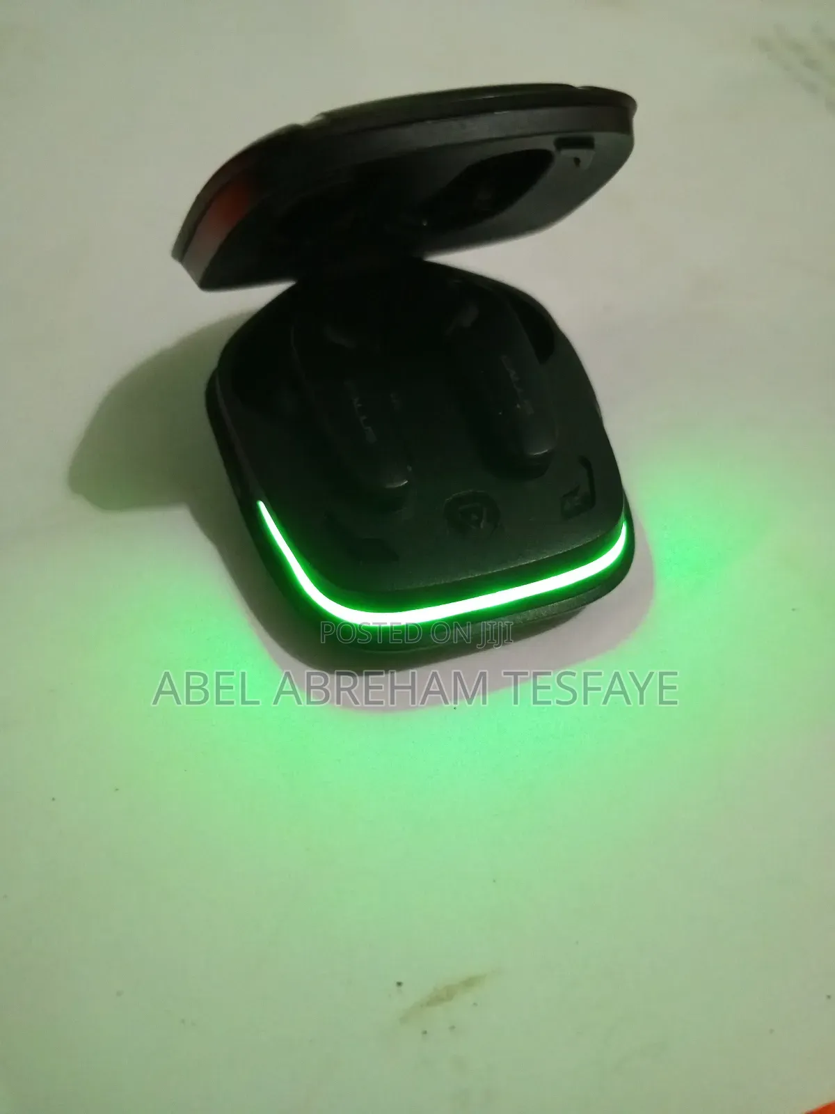 Calus Ear Pod With Green Led Light