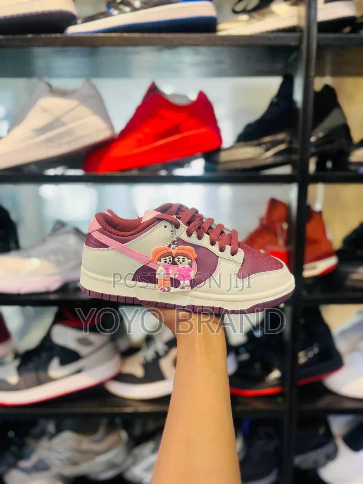 Nike Dunk Low Premium ’Valentine'sday'fashion Sneaker