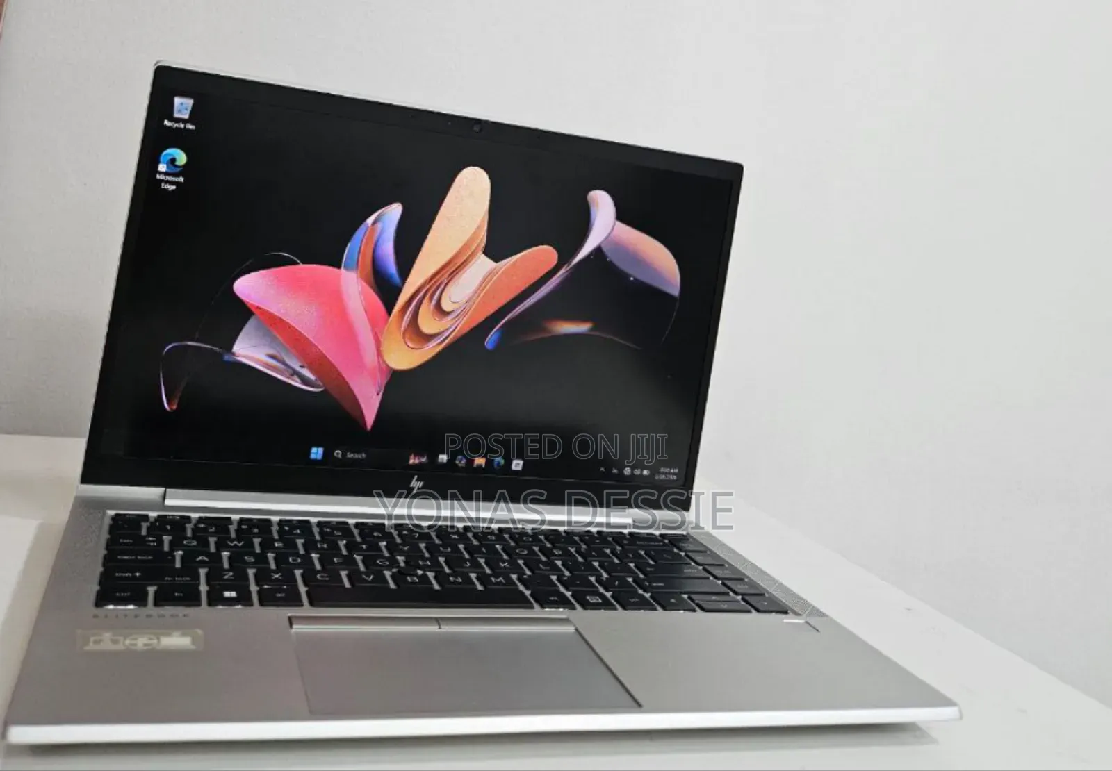New Laptop HP EliteBook 845 G8 16GB AMD Ryzen 5 SSD 512GB
