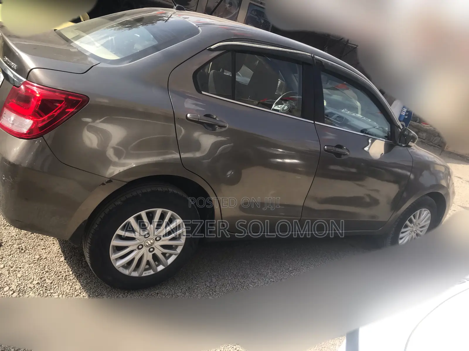 Suzuki Dzire 2022 Silver