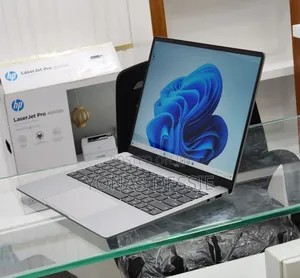 New Laptop 8GB Intel Core i5 SSD 512GB