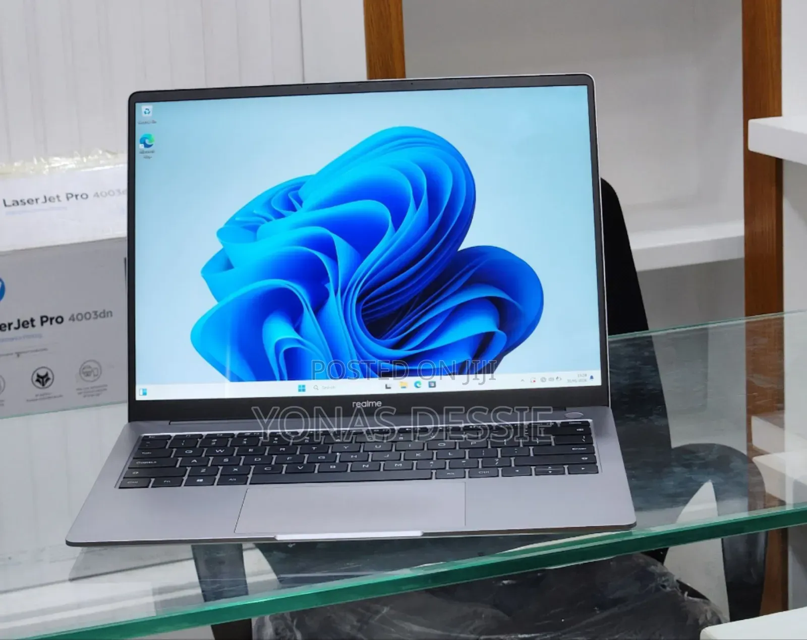 New Laptop 8GB Intel Core i5 SSD 512GB