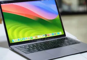 New Laptop Apple MacBook Pro 2019 32GB Intel Core i7 SSD 512GB