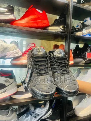 New Arrival Nike Air Max Tn Plus ’’Triple Black' Unisex Fashion Shoes