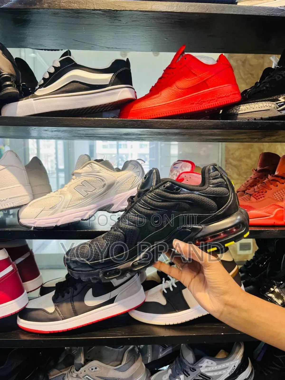 New Arrival Nike Air Max Tn Plus ’’Triple Black' Unisex Fashion Shoes