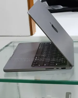 New Laptop Apple MacBook Pro M1 32GB Apple M1 SSD 512GB