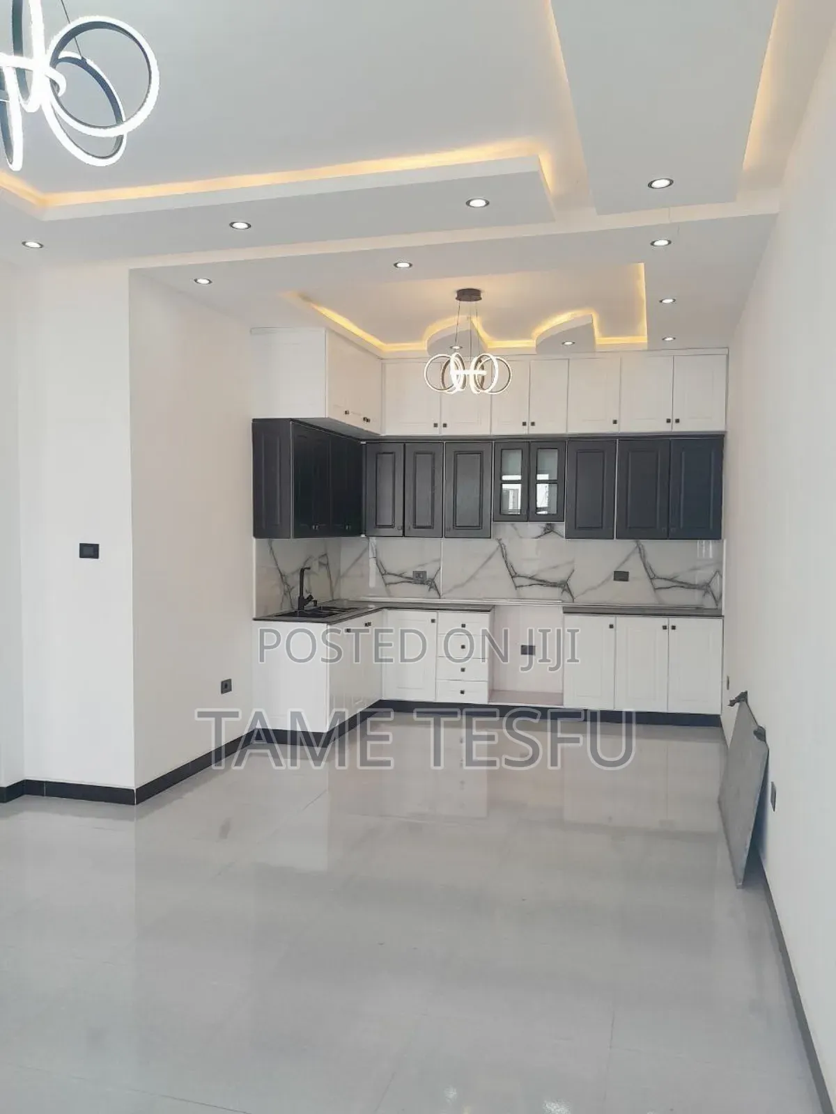 Furnished 3bdrm Villa in Hayat Zone, Bole for sale