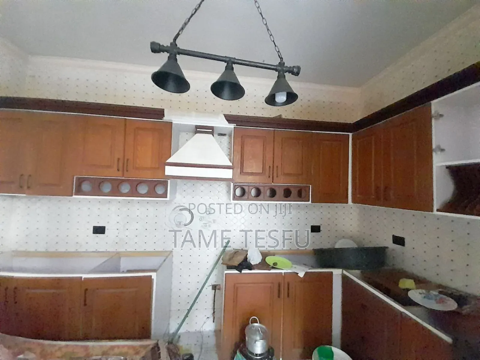 Furnished 6bdrm House in ሀያት, Bole for sale