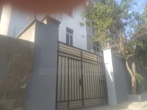 Furnished 7bdrm Apartment in Yeka for sale