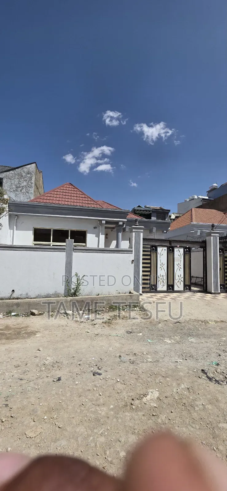 Furnished 3bdrm Villa in ሀያት ባንክ 22ሚ አለበት, Bole for sale