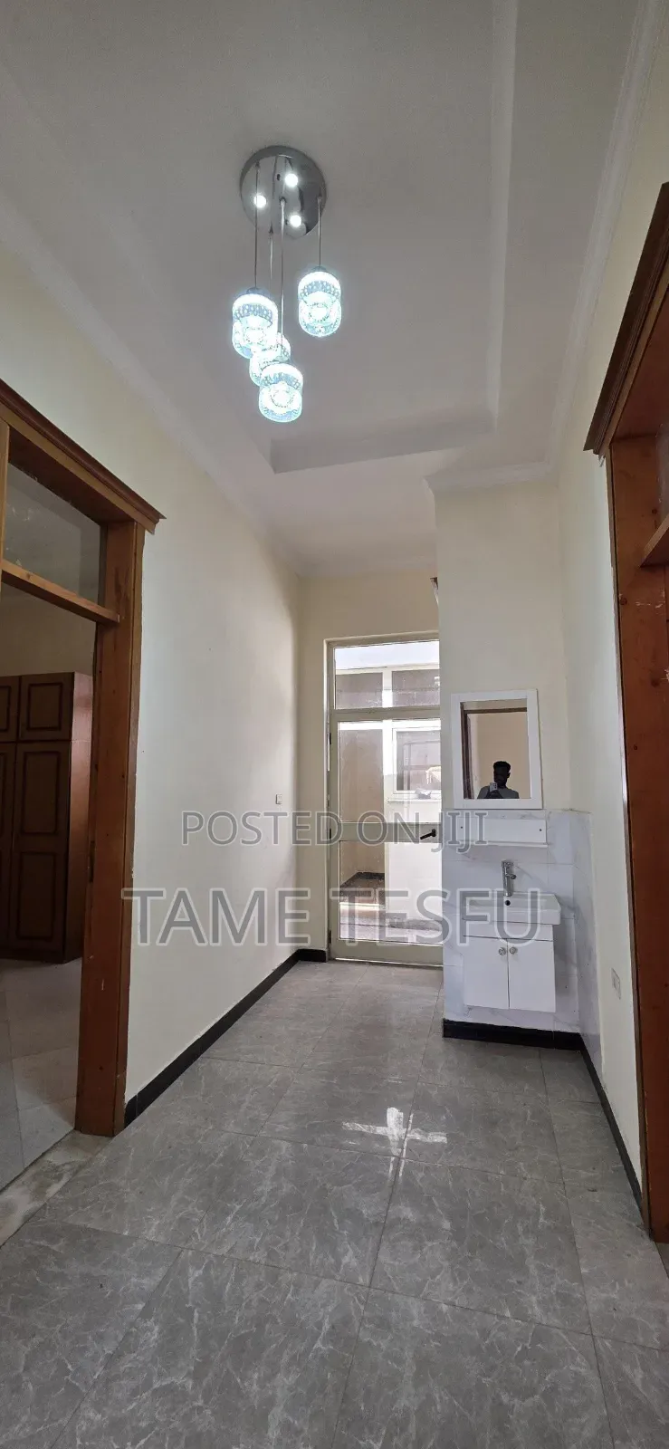 Furnished 3bdrm Villa in ሀያት ባንክ 22ሚ አለበት, Bole for sale