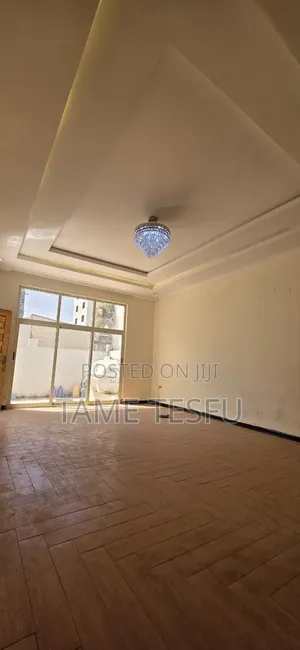 Furnished 3bdrm Villa in ሀያት ባንክ 22ሚ አለበት, Bole for sale