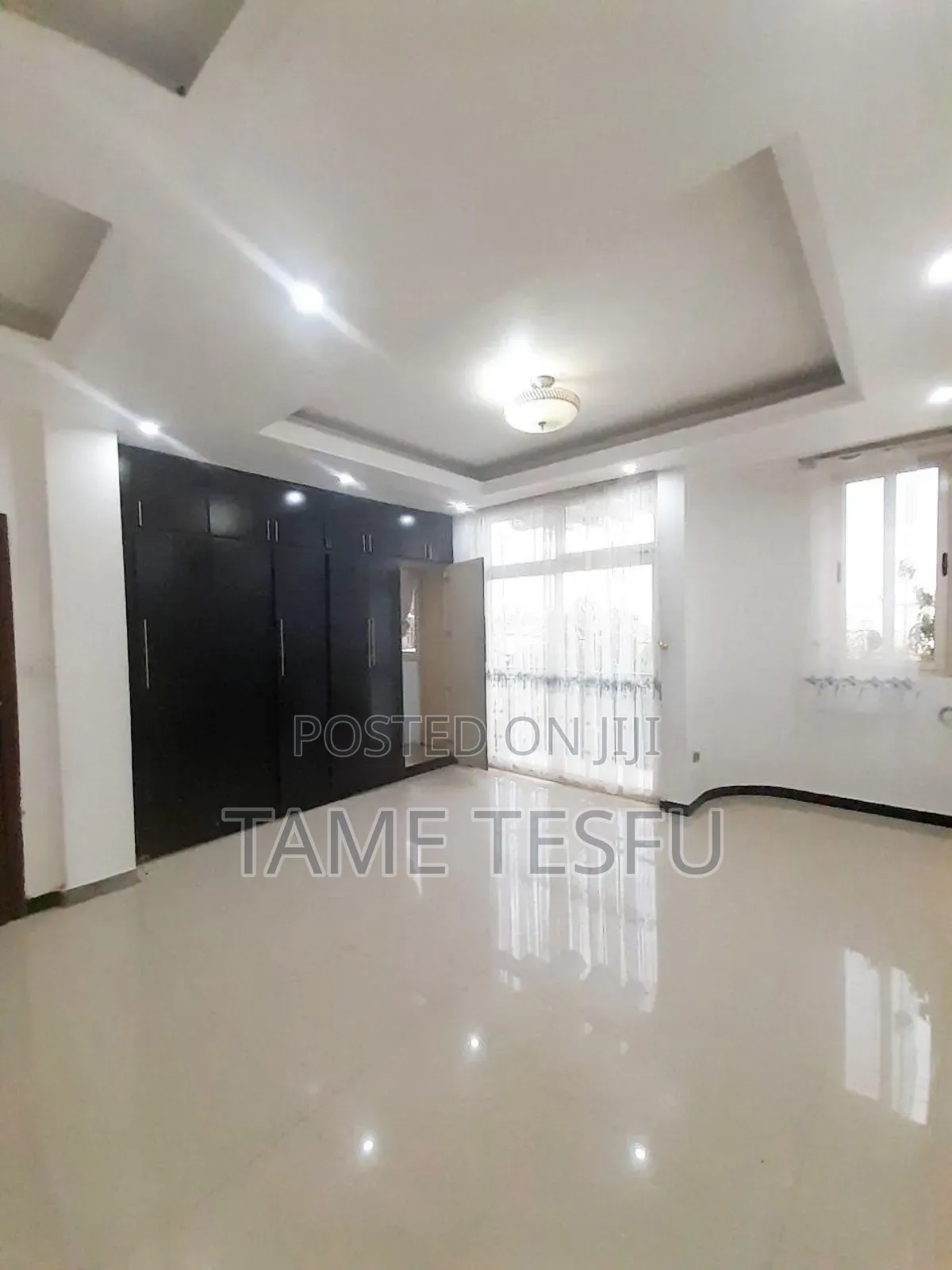 Furnished 5bdrm House in ሀያት, Bole for sale