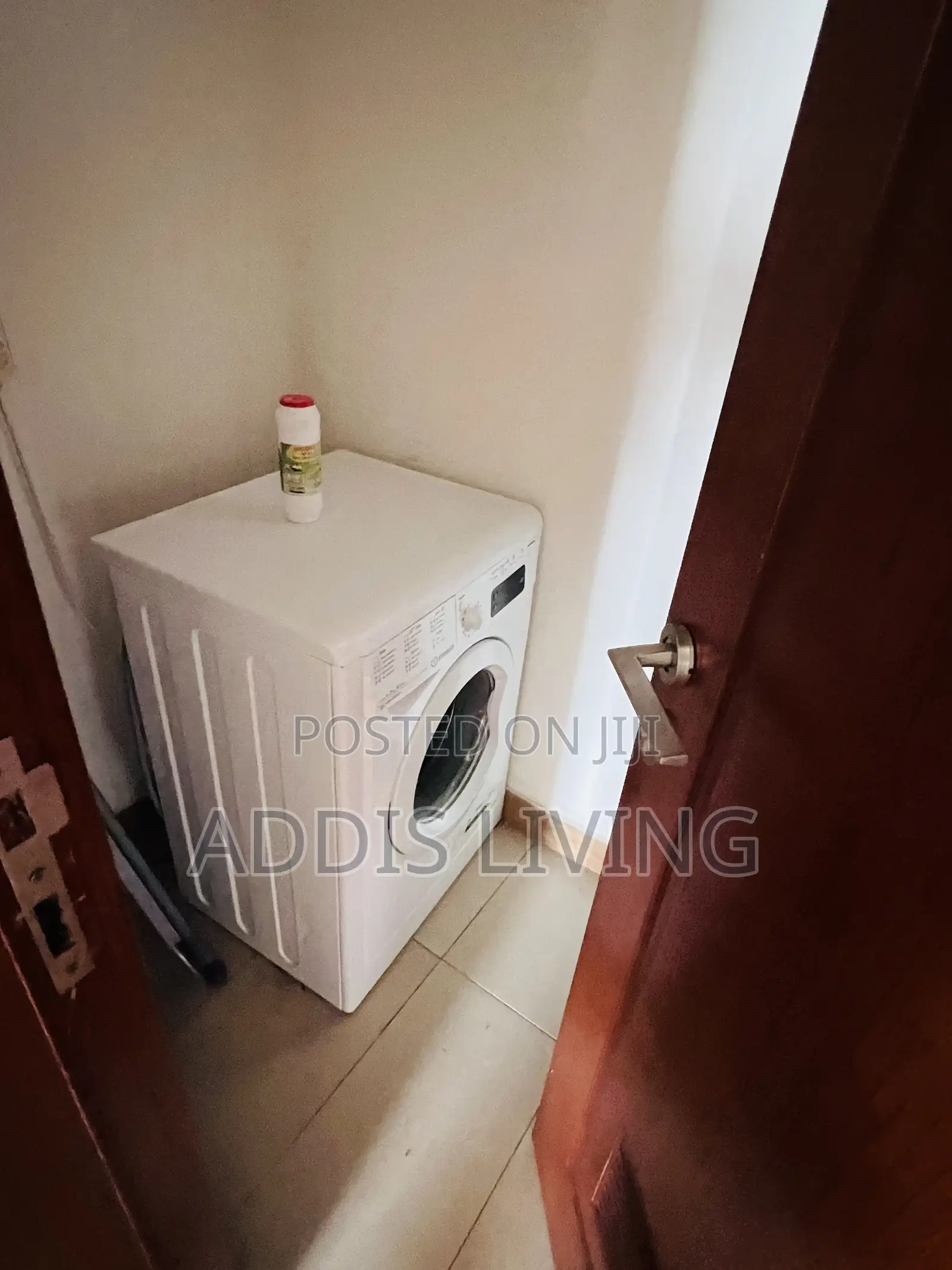 Furnished 3bdrm Apartment in Bole for rent