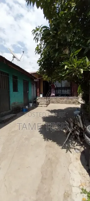 2bdrm House in ወታደር ሰፋር, Yeka for sale
