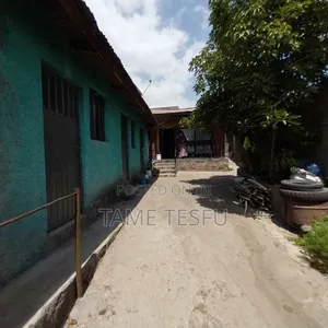 2bdrm House in ወታደር ሰፋር, Yeka for sale