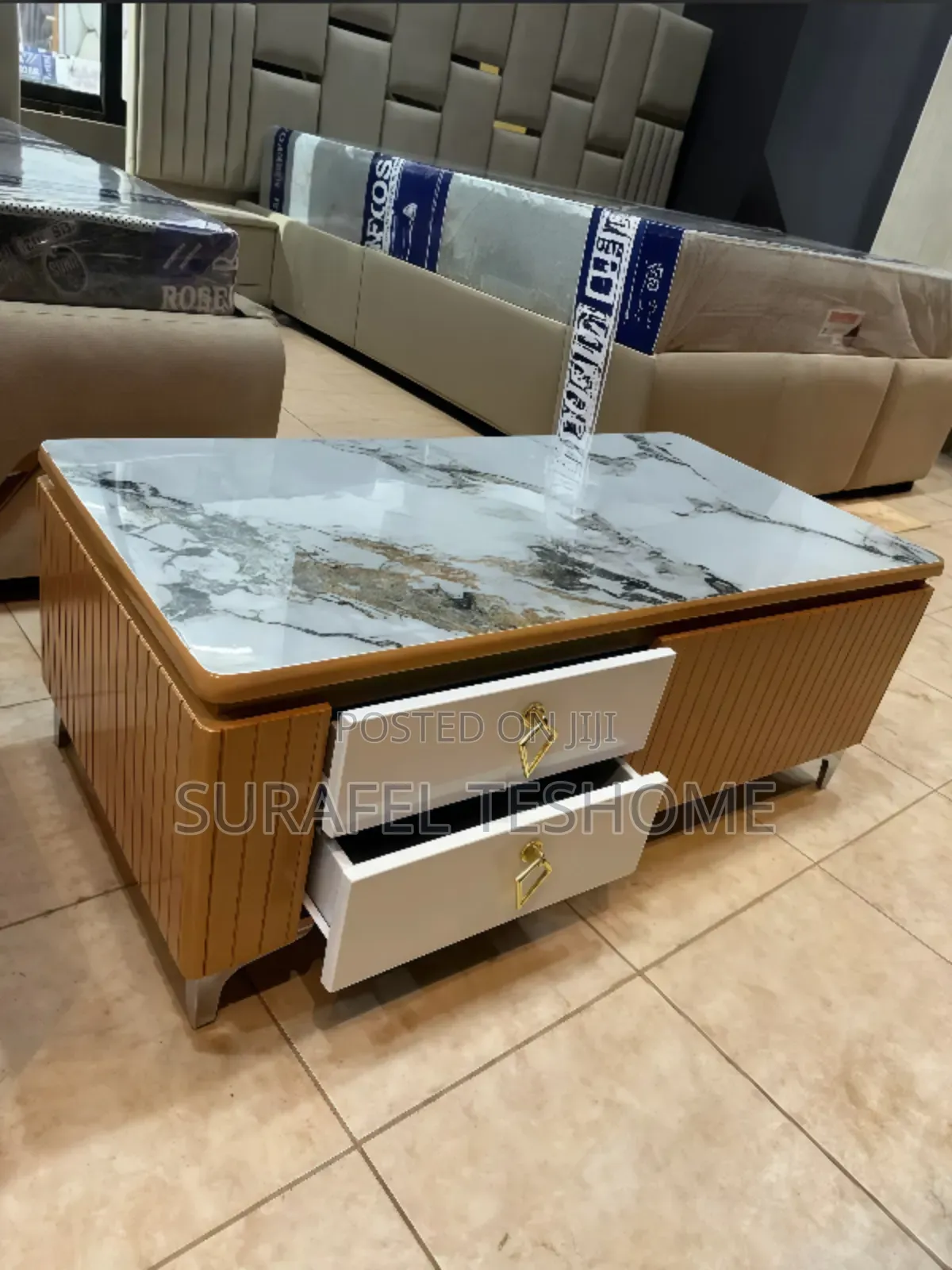 ዘመናዊ ሴንተር ጠረጴዛዎች | Epoxy-Made Center Tables