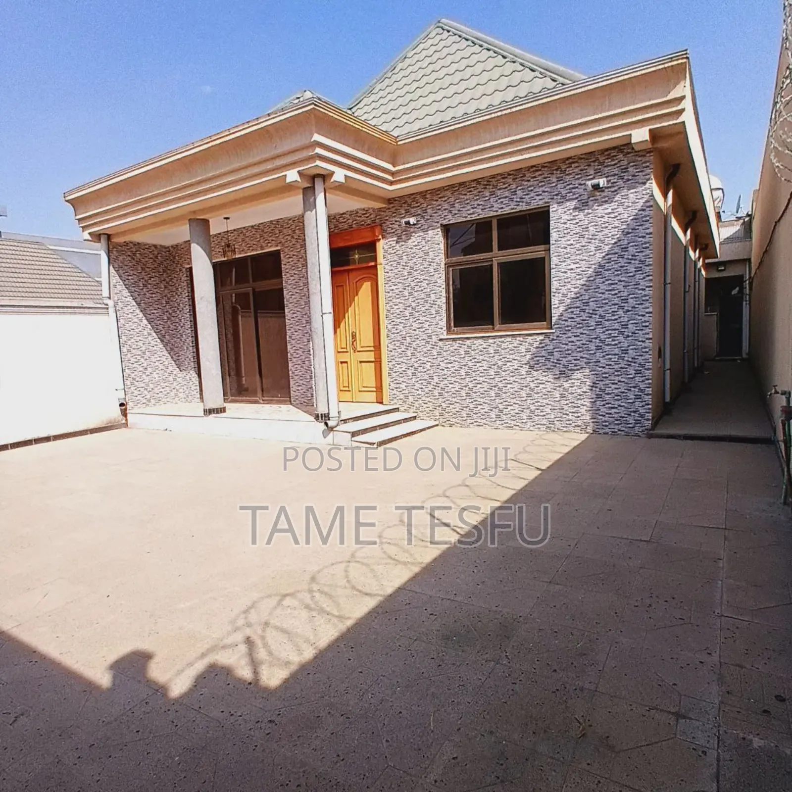 Furnished 4bdrm Villa in Hayat, Bole for sale