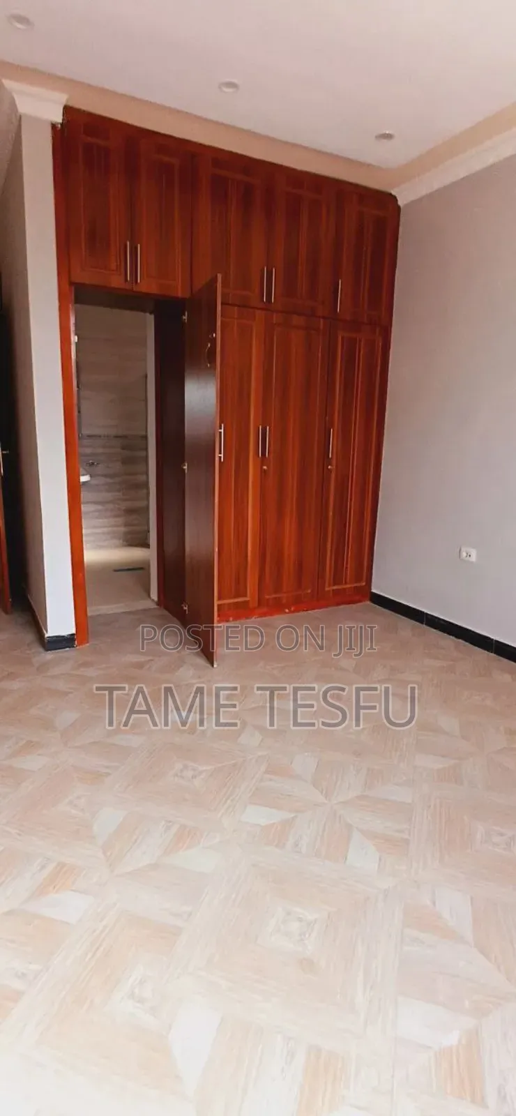 Furnished 4bdrm Villa in Hayat, Bole for sale