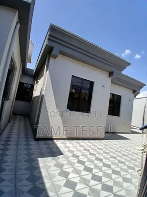 Furnished 3bdrm Villa in ፍጋ, Bole for sale