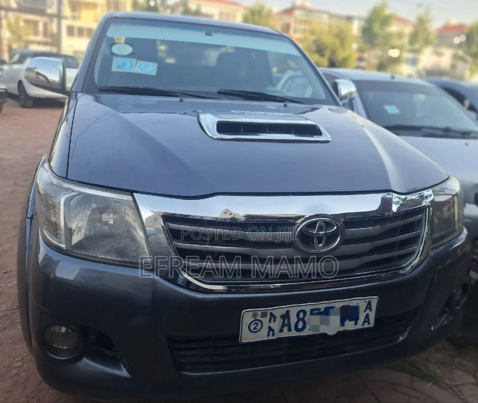 Toyota Hilux 2013 Gray