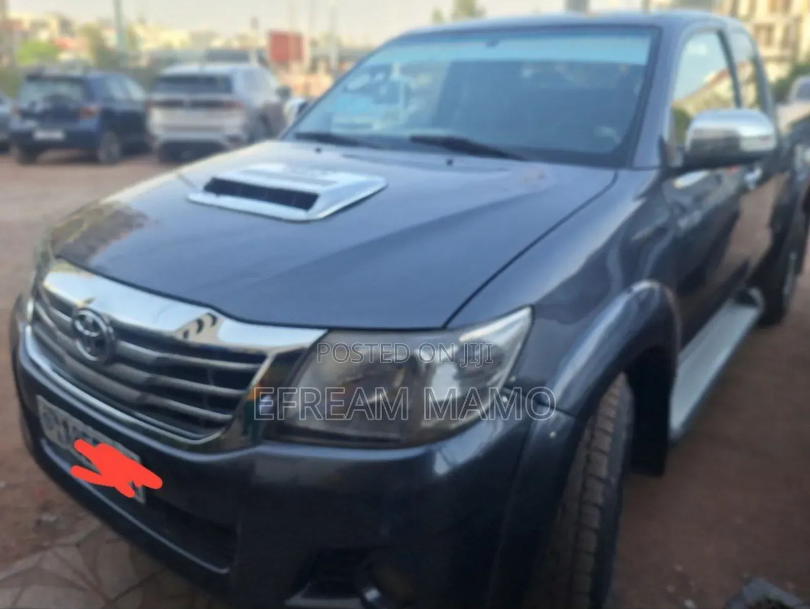 Toyota Hilux 2013 Gray