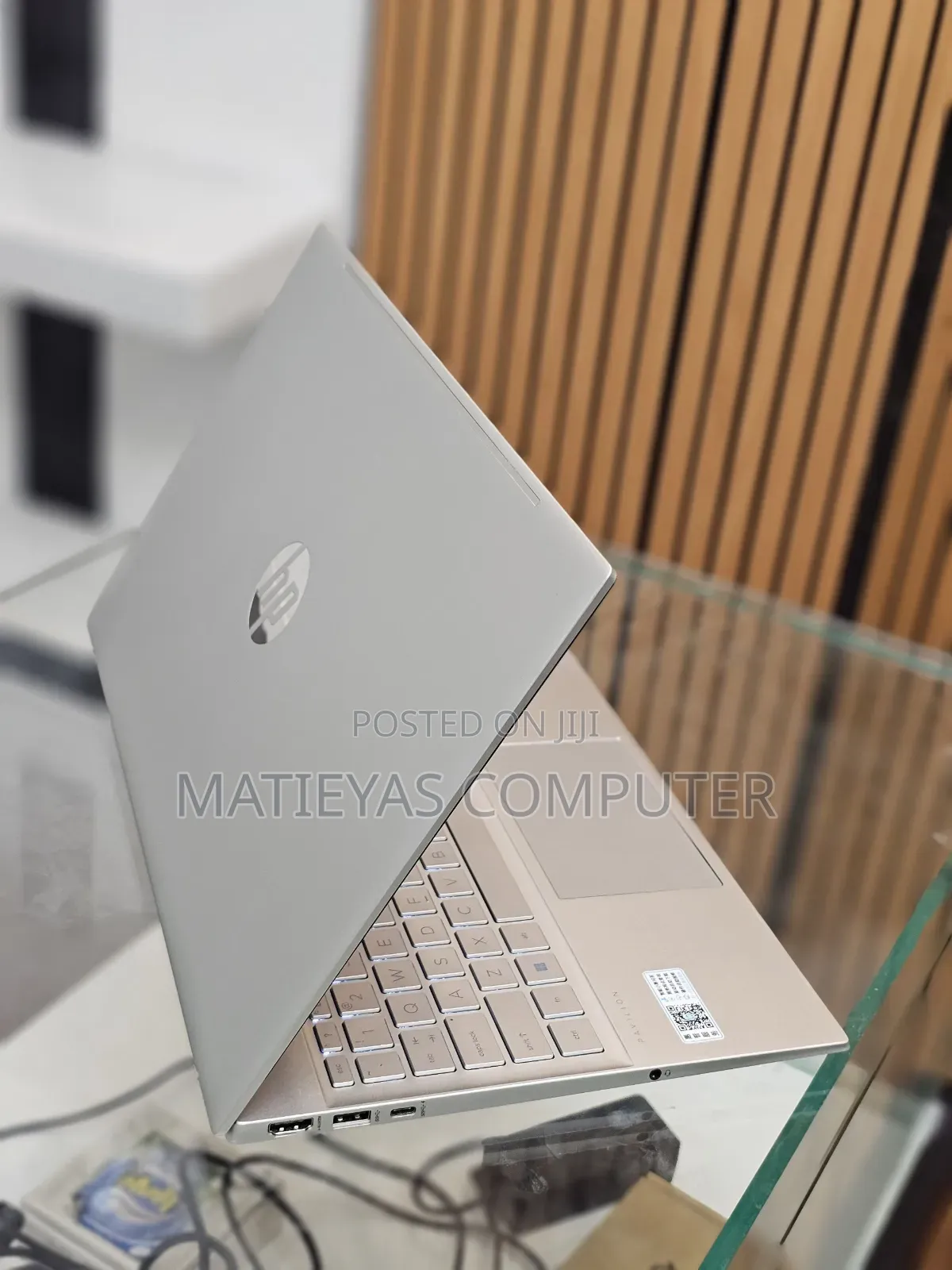 New Laptop HP Pavilion 15 16GB Intel Core i7 SSD 512GB