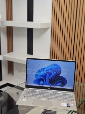 New Laptop HP Pavilion 15 16GB Intel Core i7 SSD 512GB