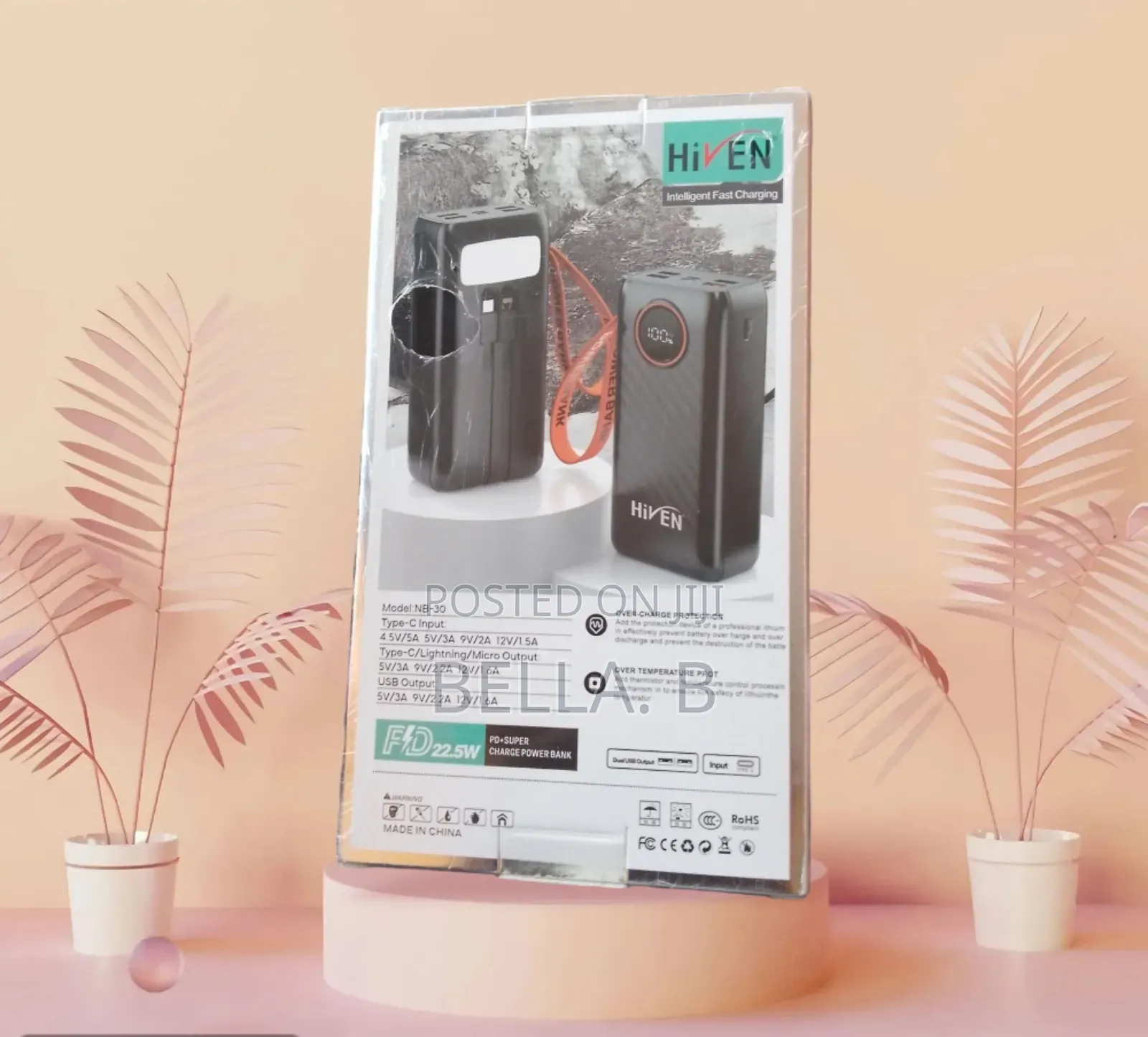 Hiven 30000mah Powerbank: Charge Multiple Devices at Once.