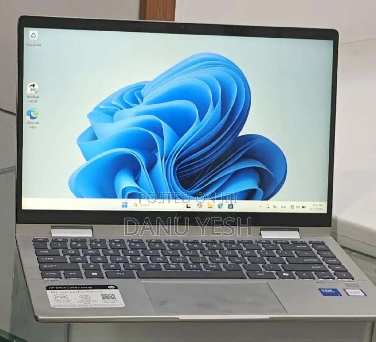 New Laptop HP Envy X360 8GB Intel Core 5 SSD 512GB