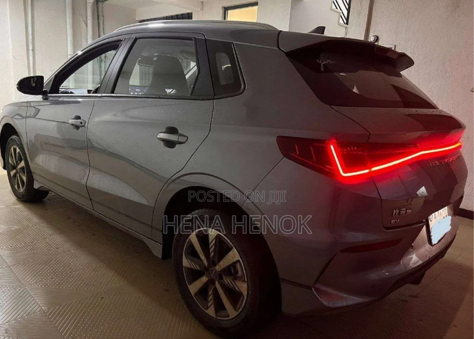 New BYD E2 43 kWh 94 hp FWD 2024 Silver