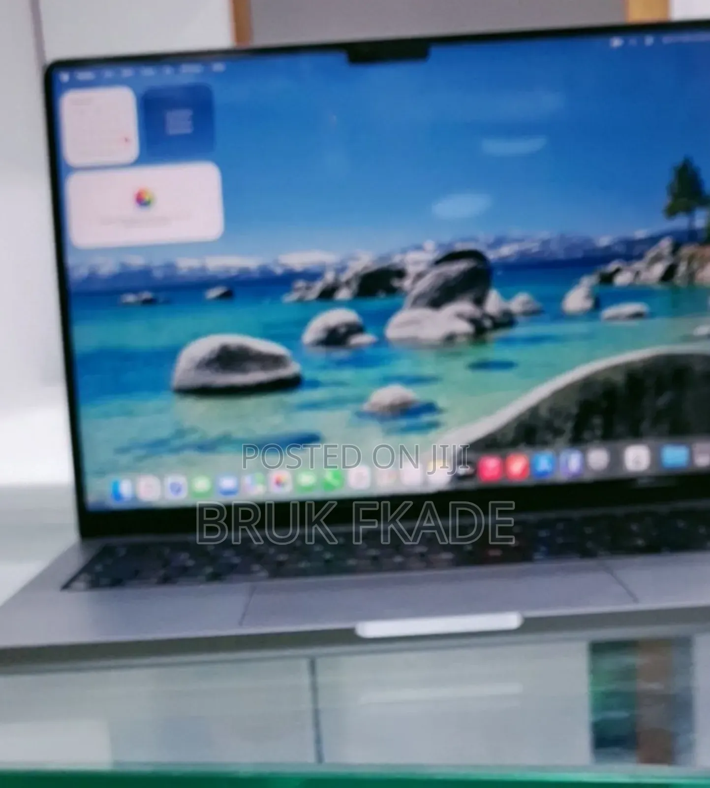 New Laptop Apple MacBook Pro 2021 M1 16GB Apple M1 Pro SSD 1T
