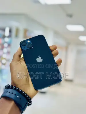 New Apple iPhone 13 128 GB Black