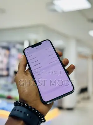 New Apple iPhone 13 128 GB Black