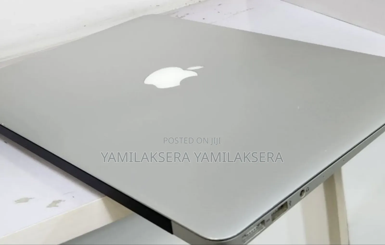 New Laptop Apple MacBook Air 2017 8GB Intel Core i5 SSD 256GB