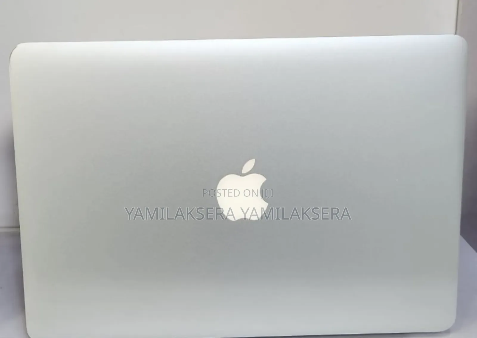 New Laptop Apple MacBook Air 2017 8GB Intel Core i5 SSD 256GB
