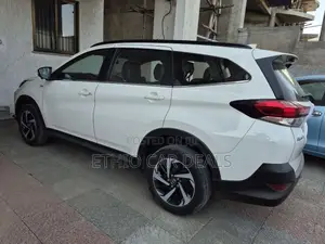 Toyota Rush 2023 White