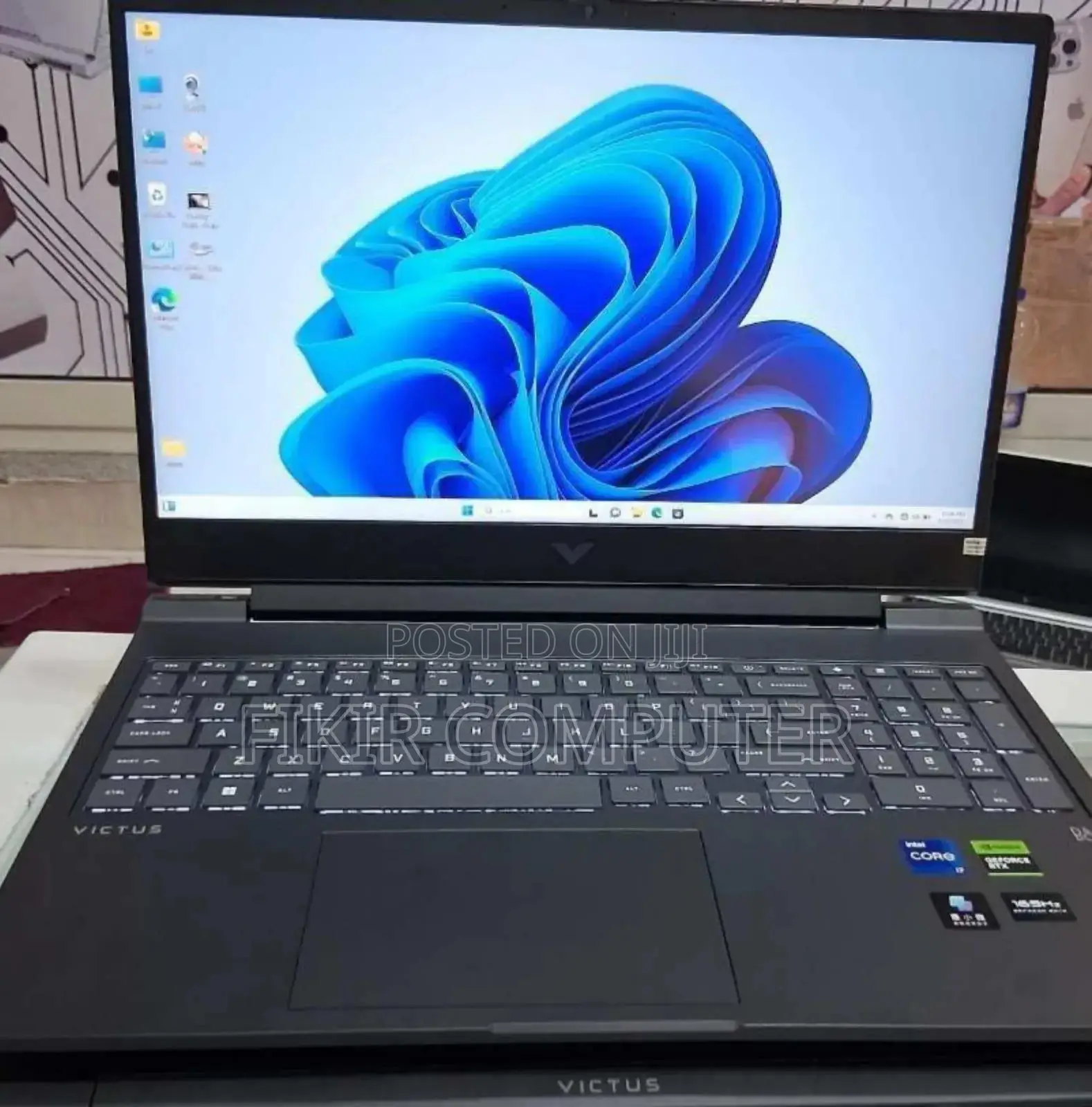 New Laptop HP Victus 16 16GB Intel Core i7 SSD 1T