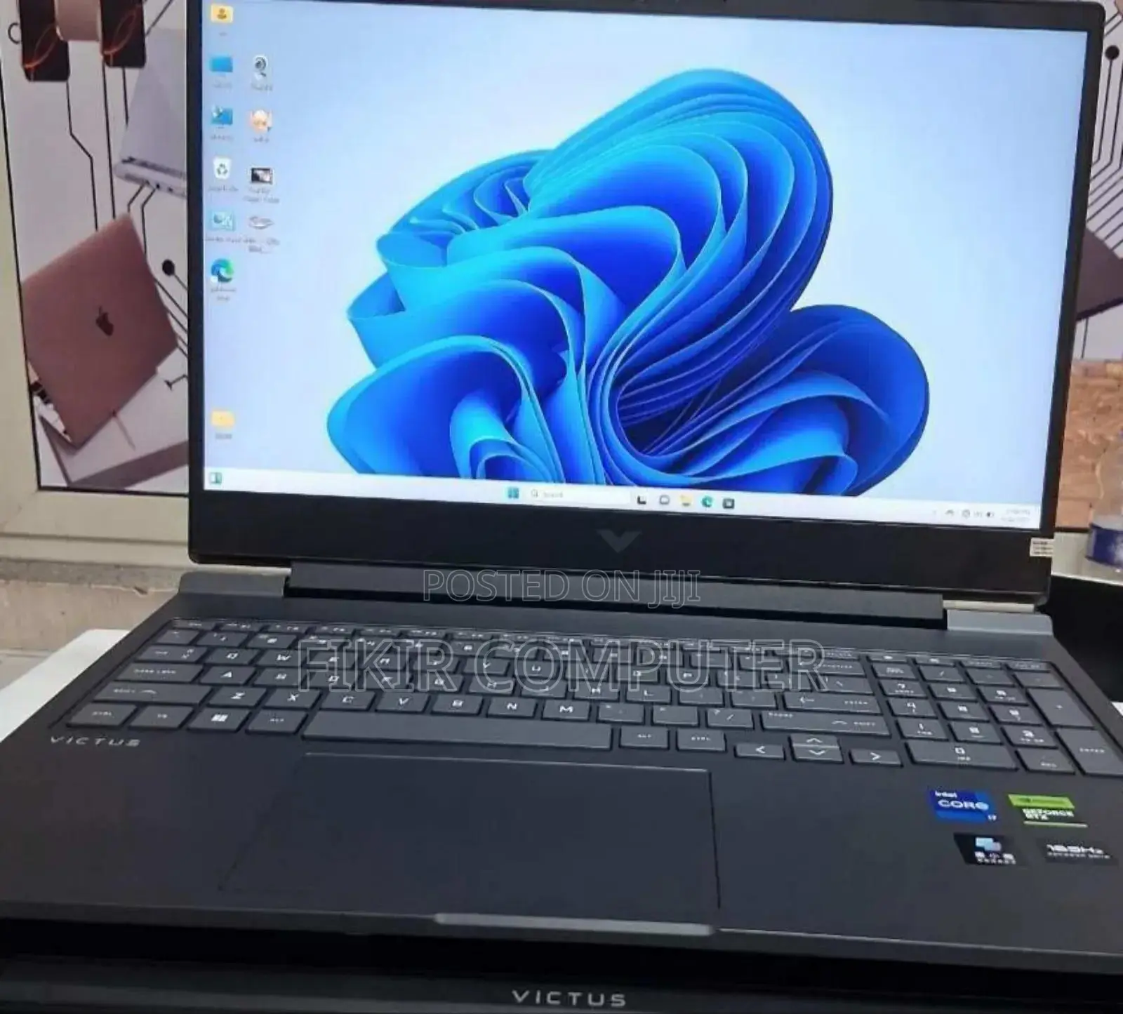 New Laptop HP Victus 16 16GB Intel Core i7 SSD 1T