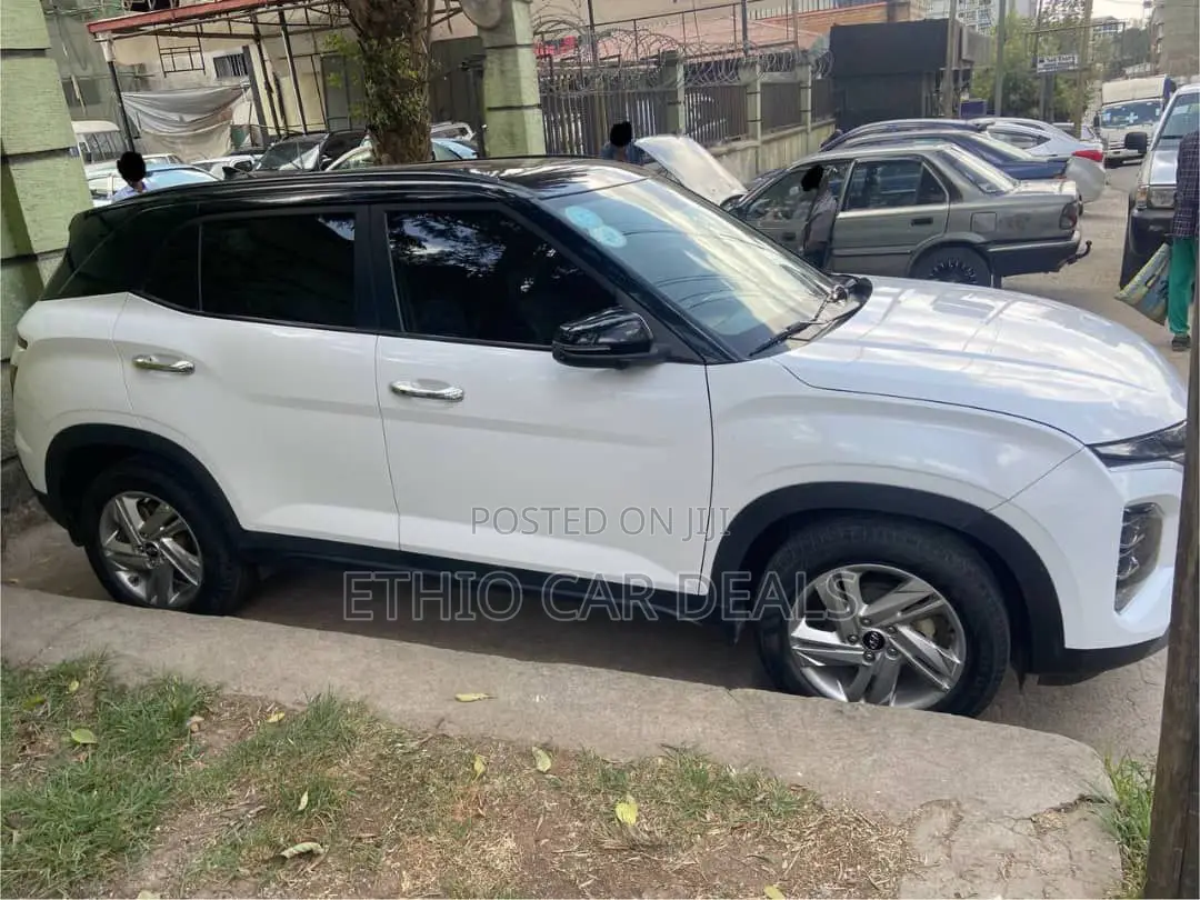 Hyundai Creta 2023 White